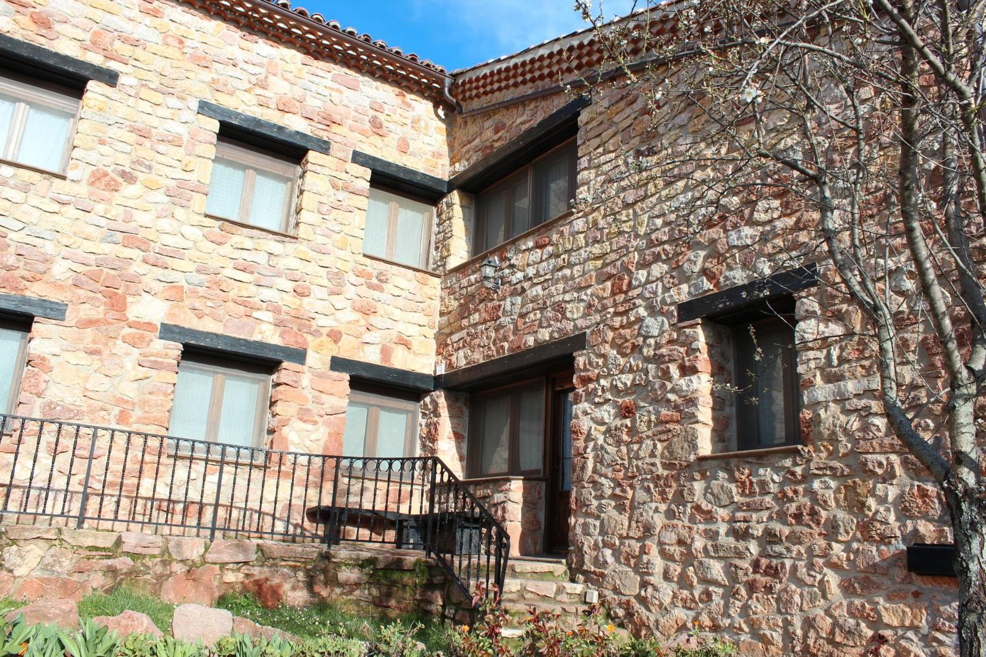 La Chimenea De Soria I Y I I Guest House Espeja de San Marcelino Екстериор снимка