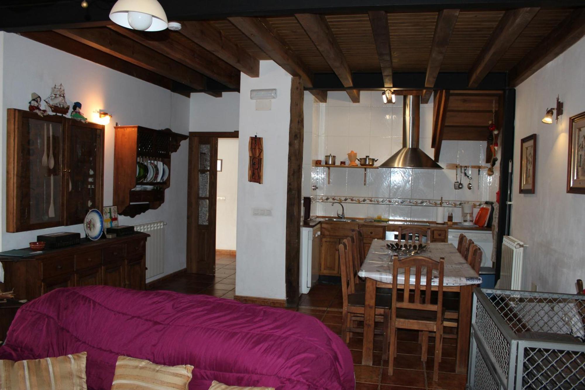 La Chimenea De Soria I Y I I Guest House Espeja de San Marcelino Екстериор снимка