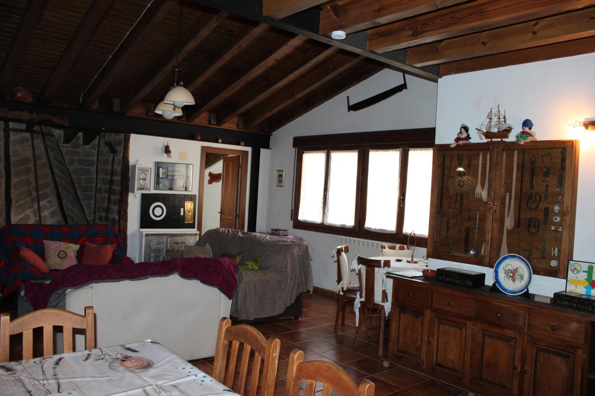 La Chimenea De Soria I Y I I Guest House Espeja de San Marcelino Екстериор снимка