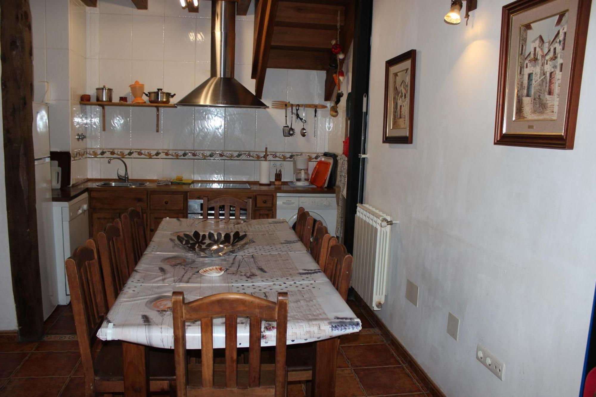 La Chimenea De Soria I Y I I Guest House Espeja de San Marcelino Екстериор снимка